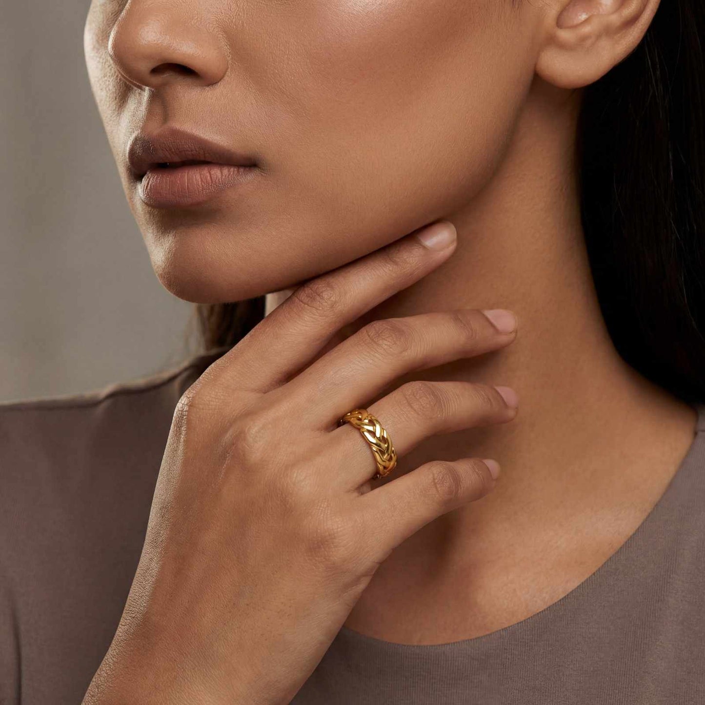 Golden Interlock Ring product image 6