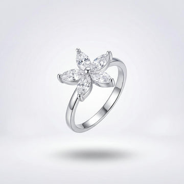Silver Luna Petal Ring product image 1