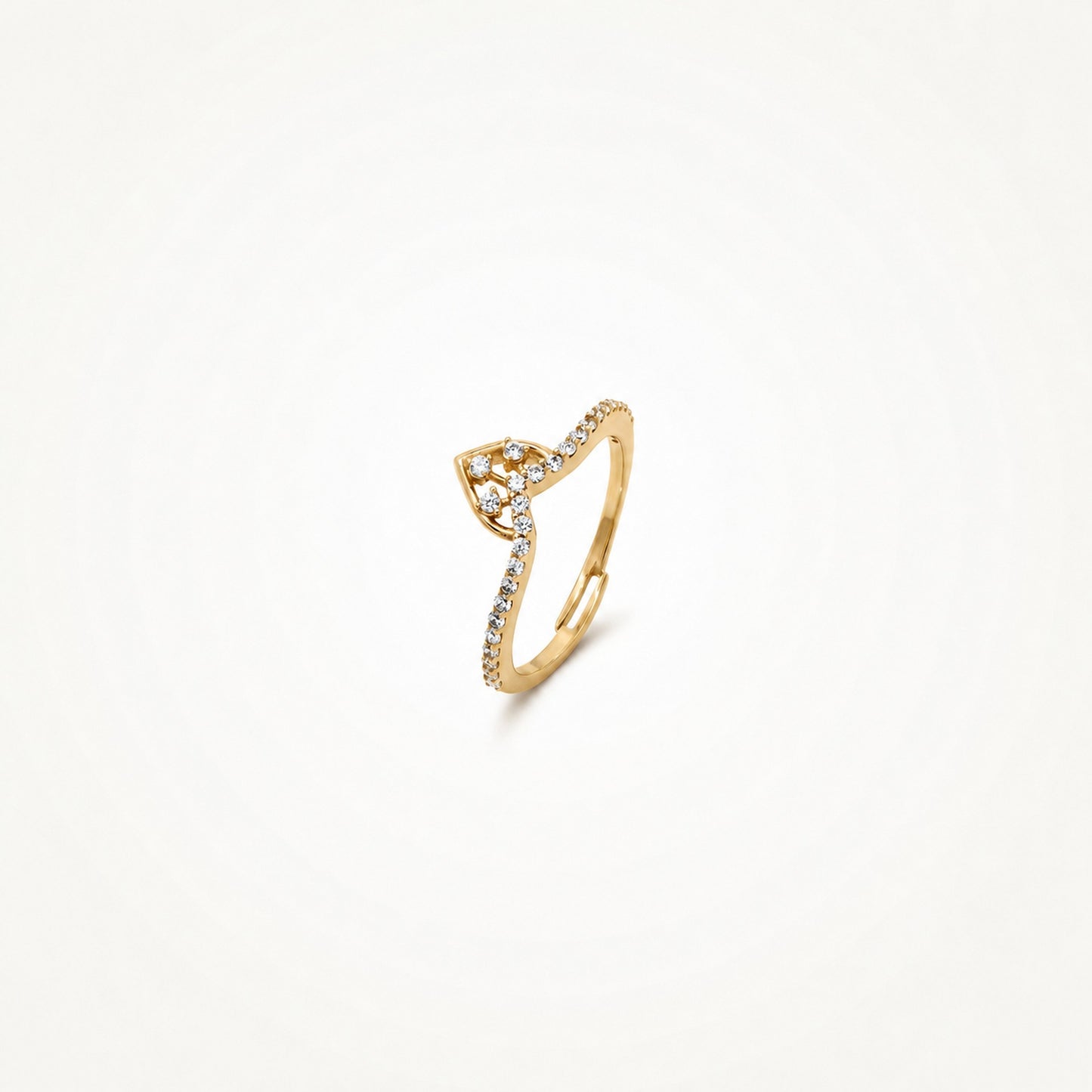 Golden Amoura Ring product image 2
