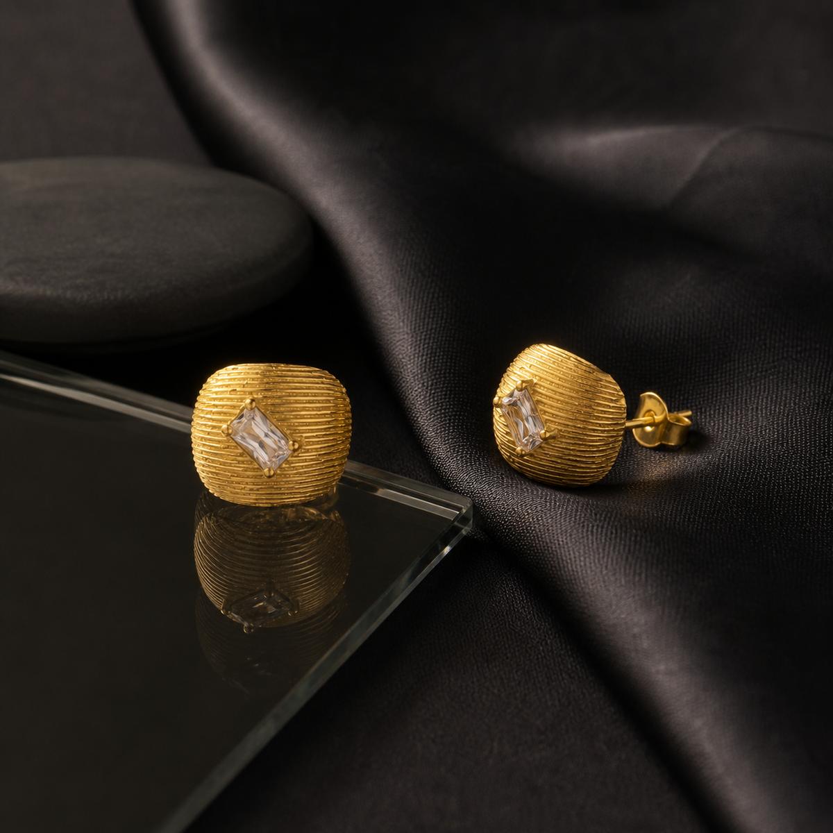 Golden Astra Ridge Dome Earrings product image 2