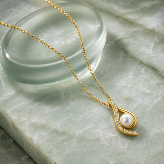 Golden Aurelia Paisley Pendant product image 2