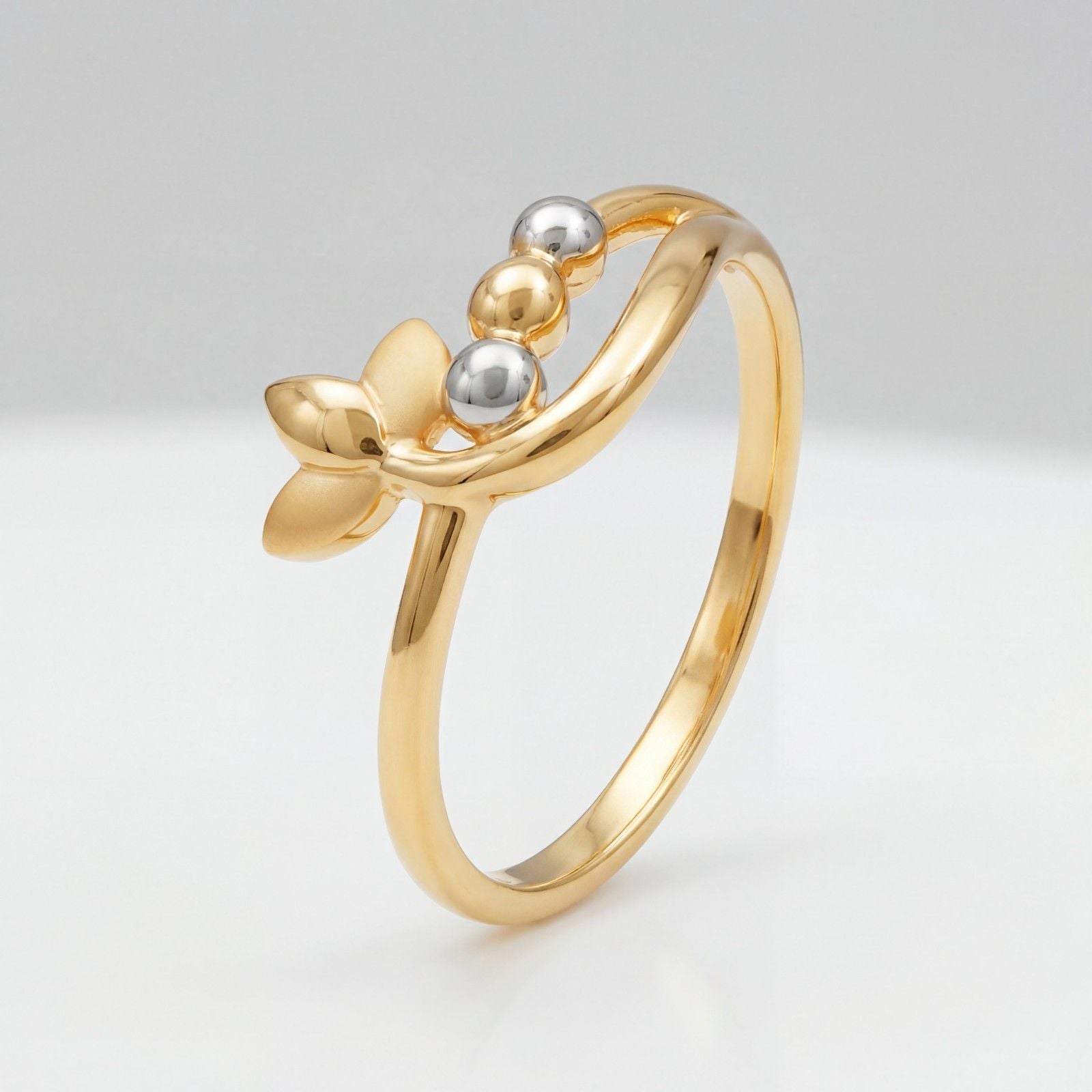 Golden Bloom Ring product image 1