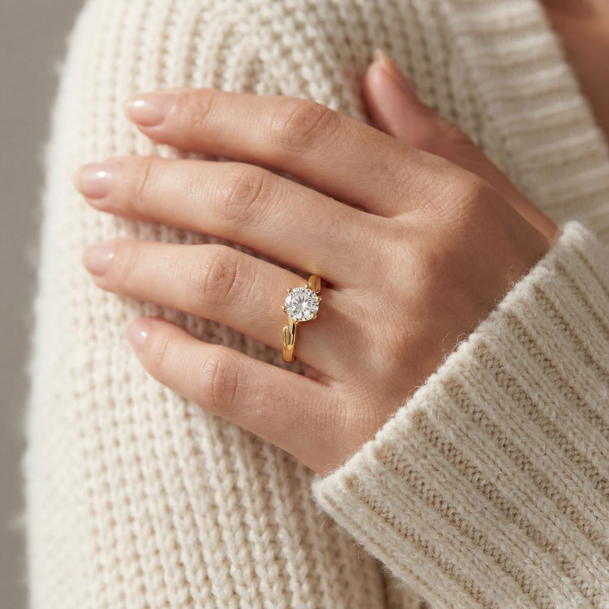 Golden Crown Solitaire Ring design detail