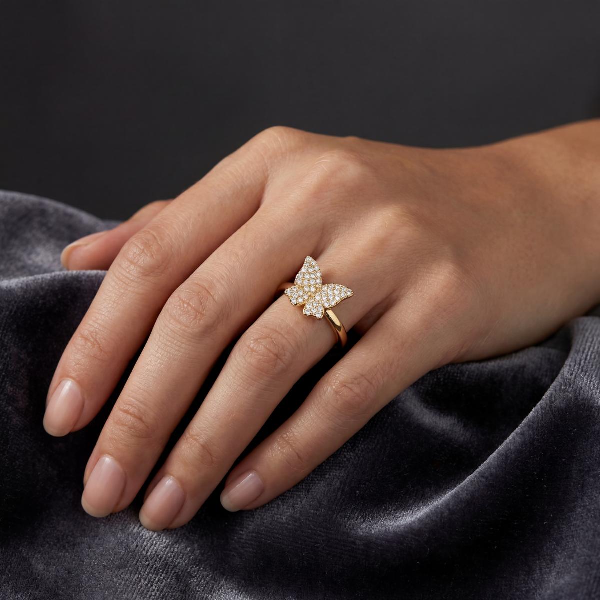 Golden Crystal Butterfly Ring design detail