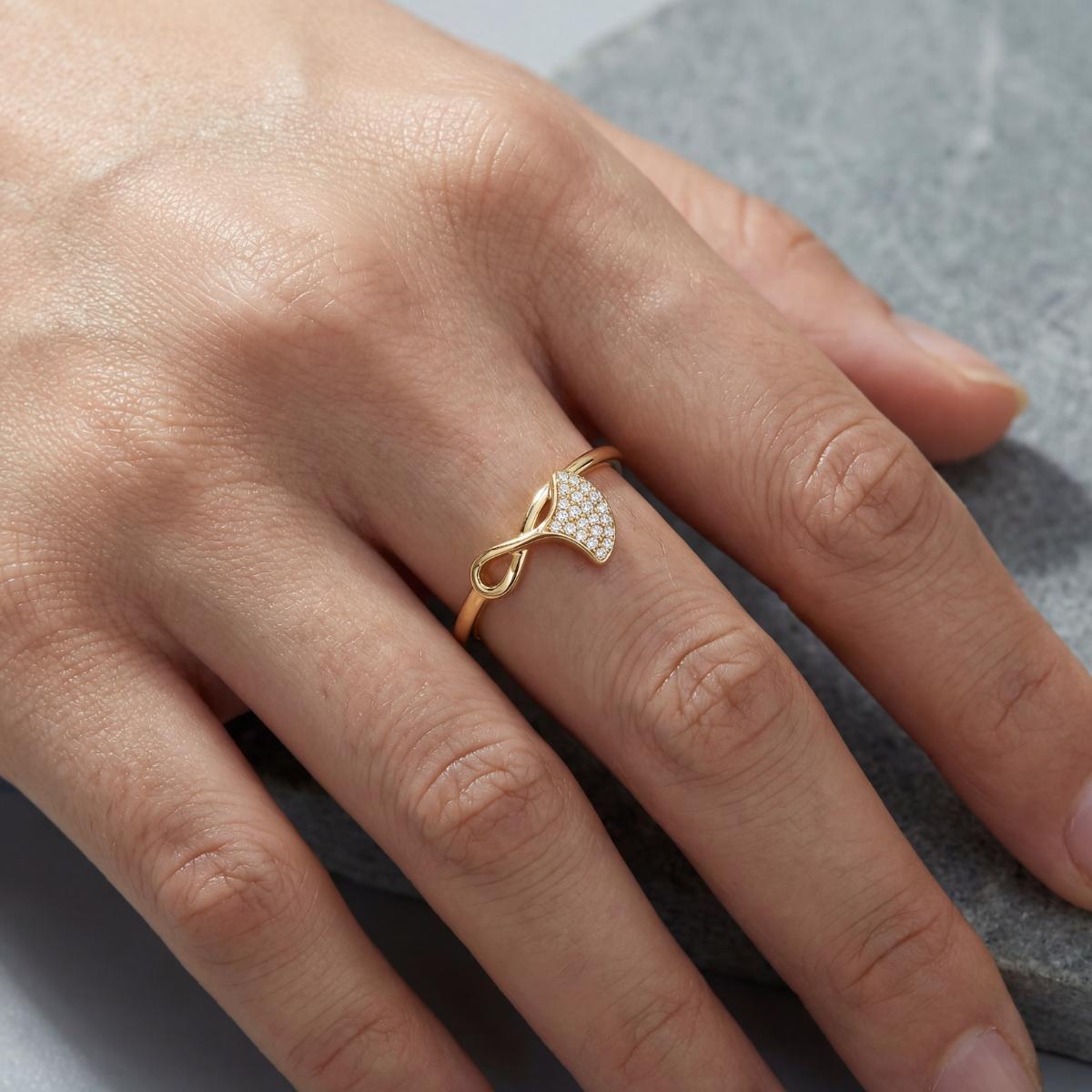 Golden Crystal Leaf Ring product image 5