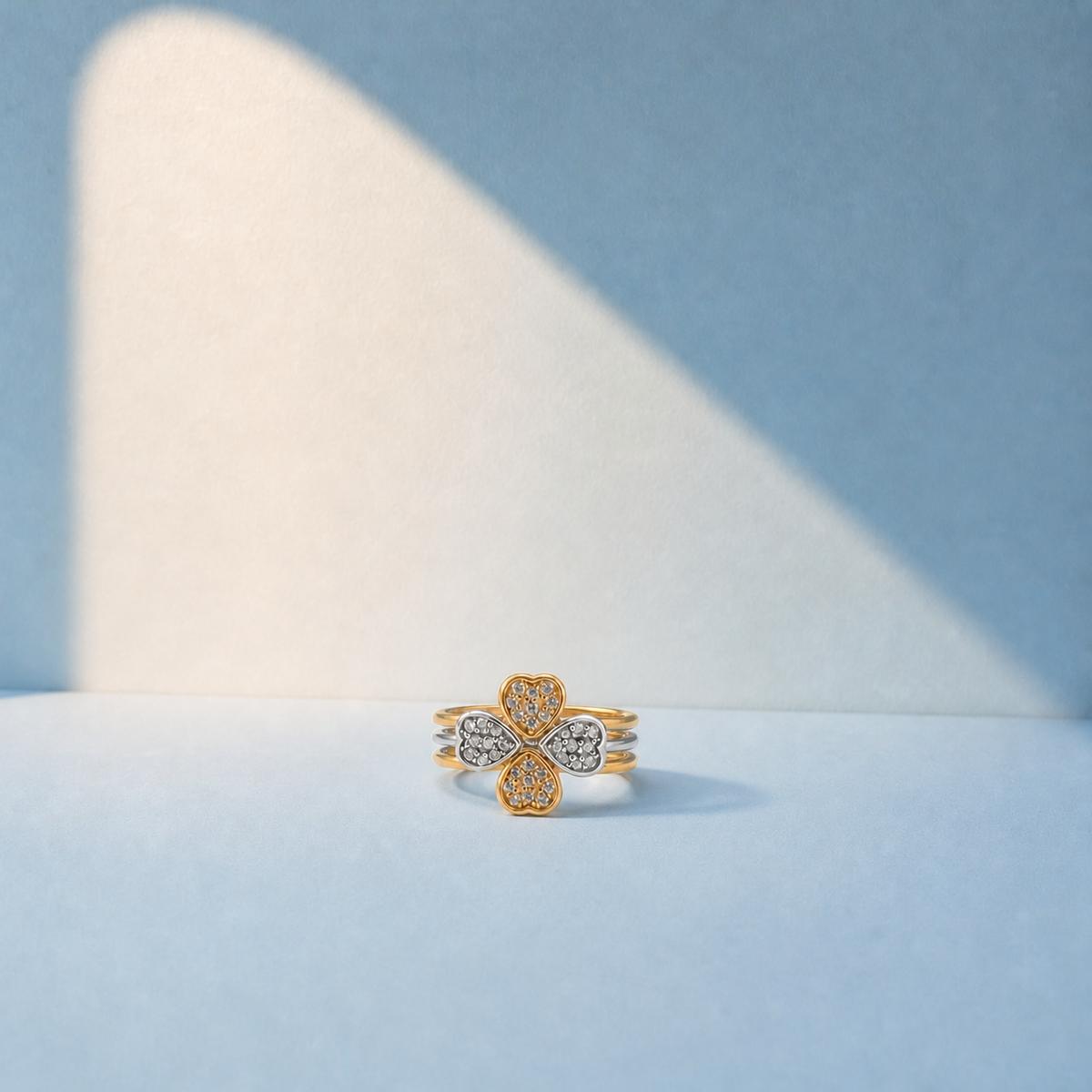 Golden Lucky Clover Ring product image 2