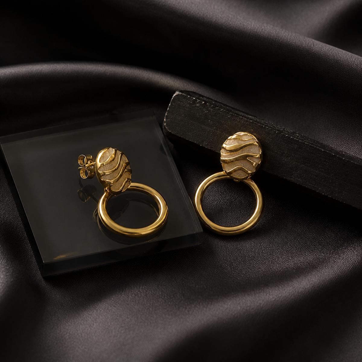 Golden Luna Ribbed Ring Earrings product image 5