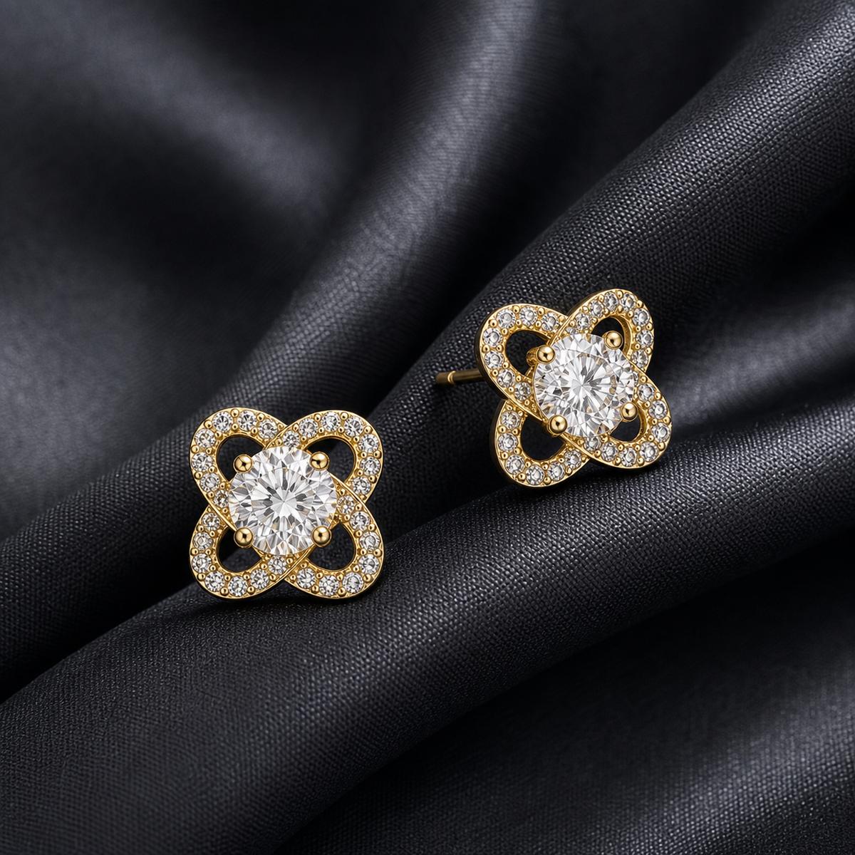 Golden Oria Clover Bloom Earrings product image 6