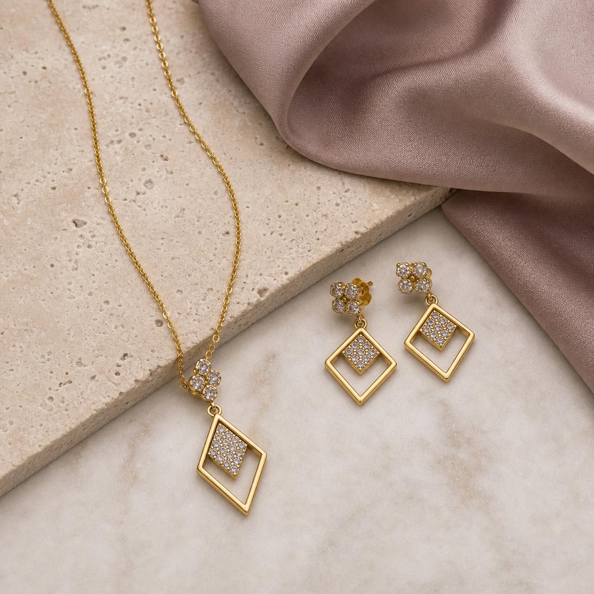 Golden Prism Diamond Drop Jewellery Set product image 3