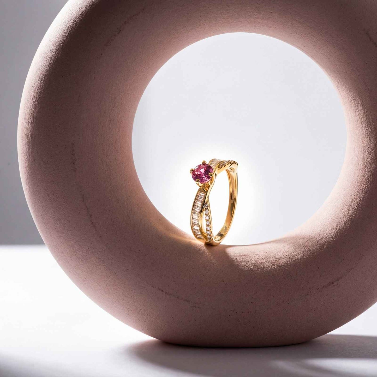 Golden Rosaline Ring design detail