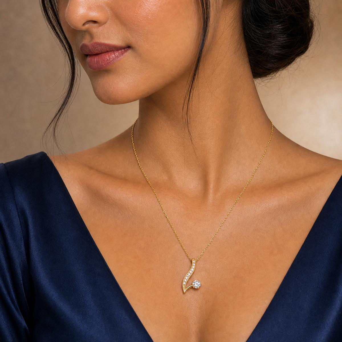 Golden Seraph Curve Pendant product image 3