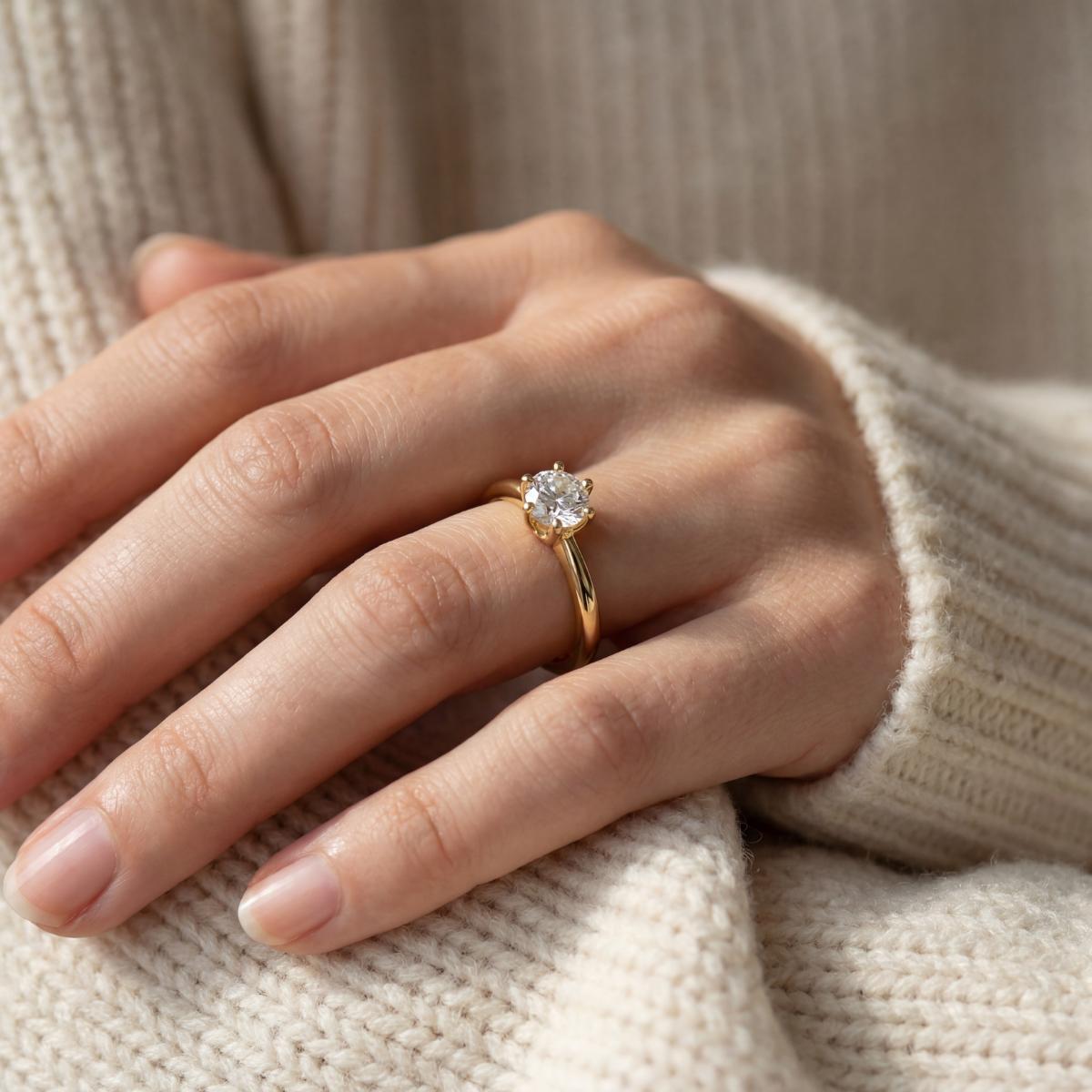 Golden Solitaire Shine Ring product image 5