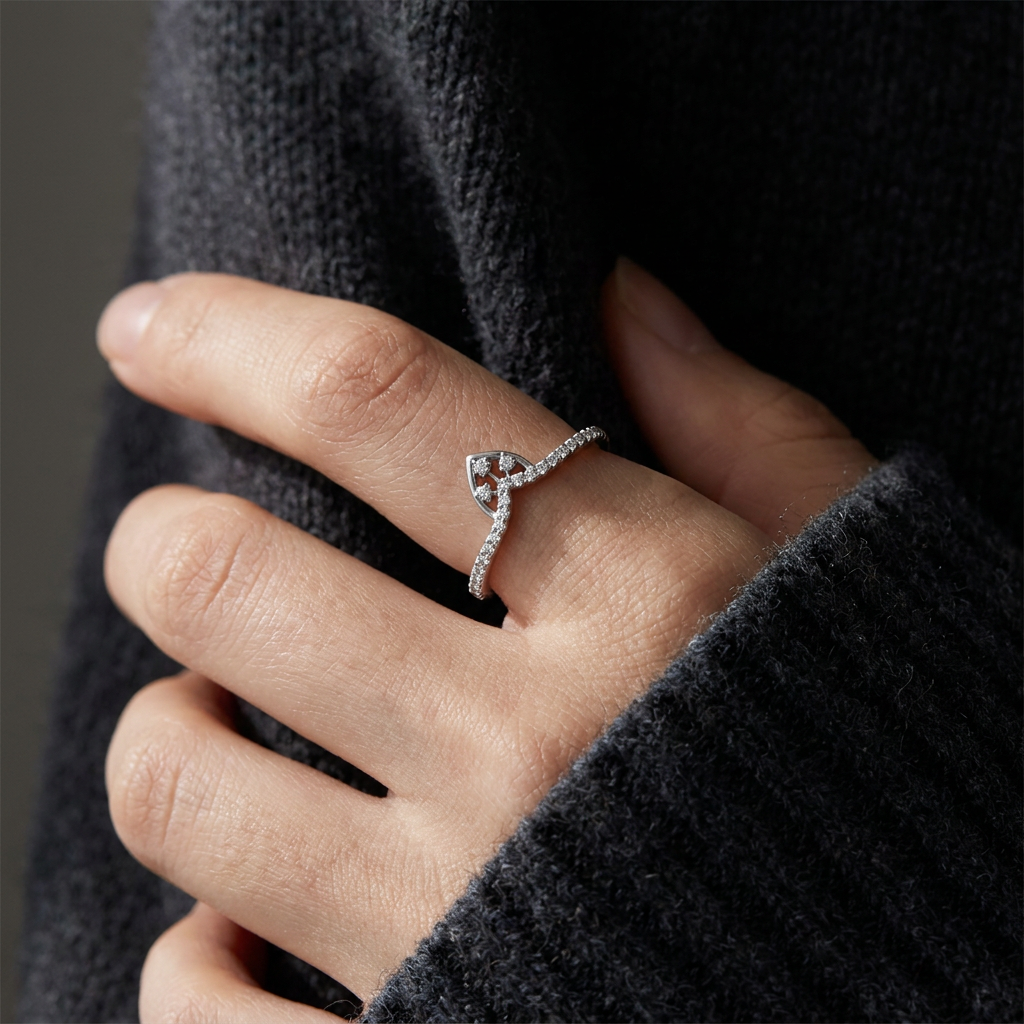 Silver Adjustable Amoura Ring