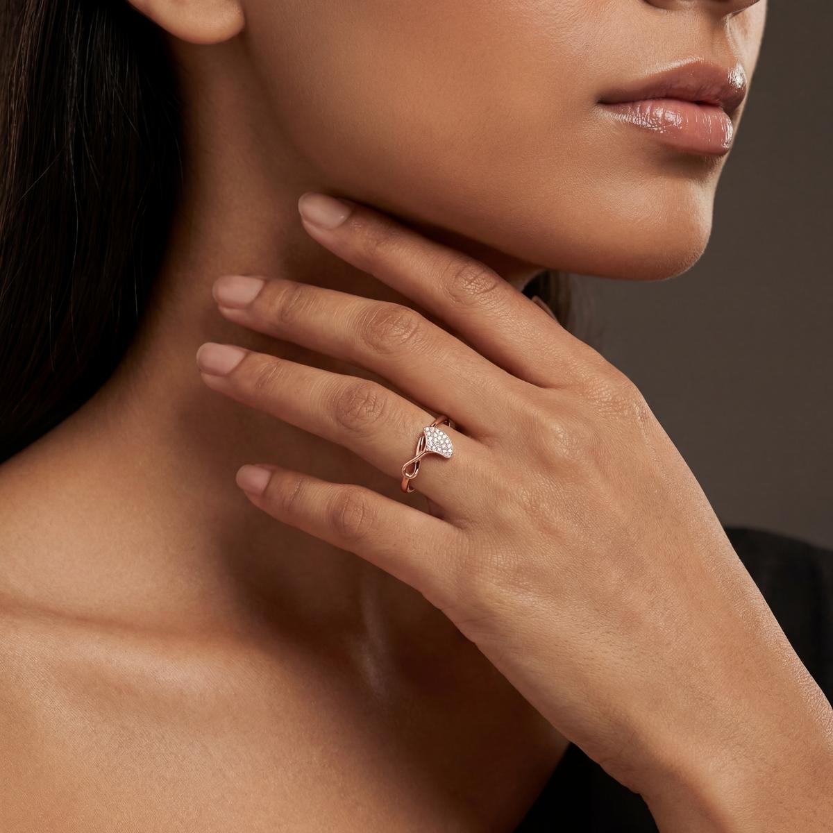 Rose Gold Crystal Leaf Ring product image 8