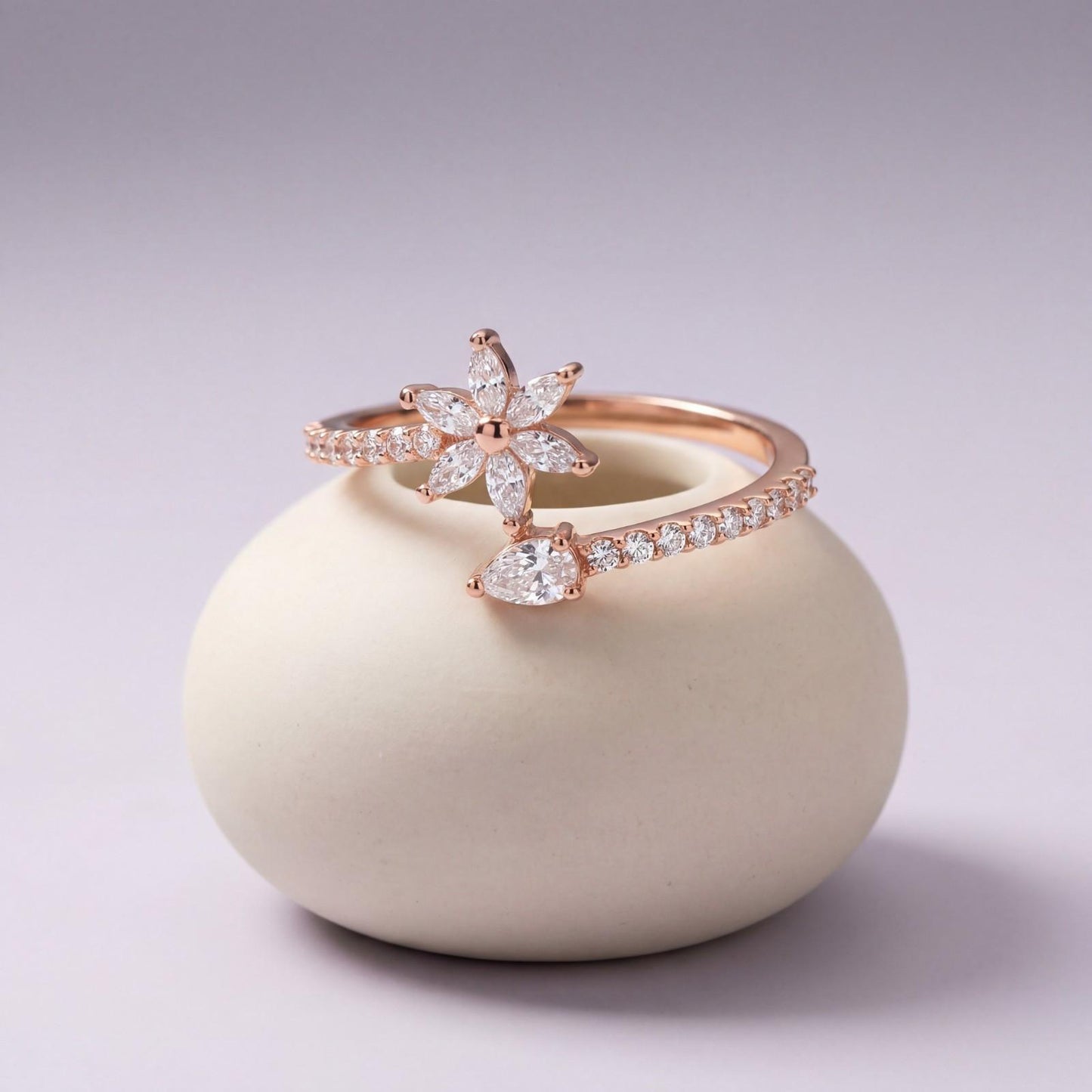Rose Gold Adjustable Daisy Bloom Ring design detail