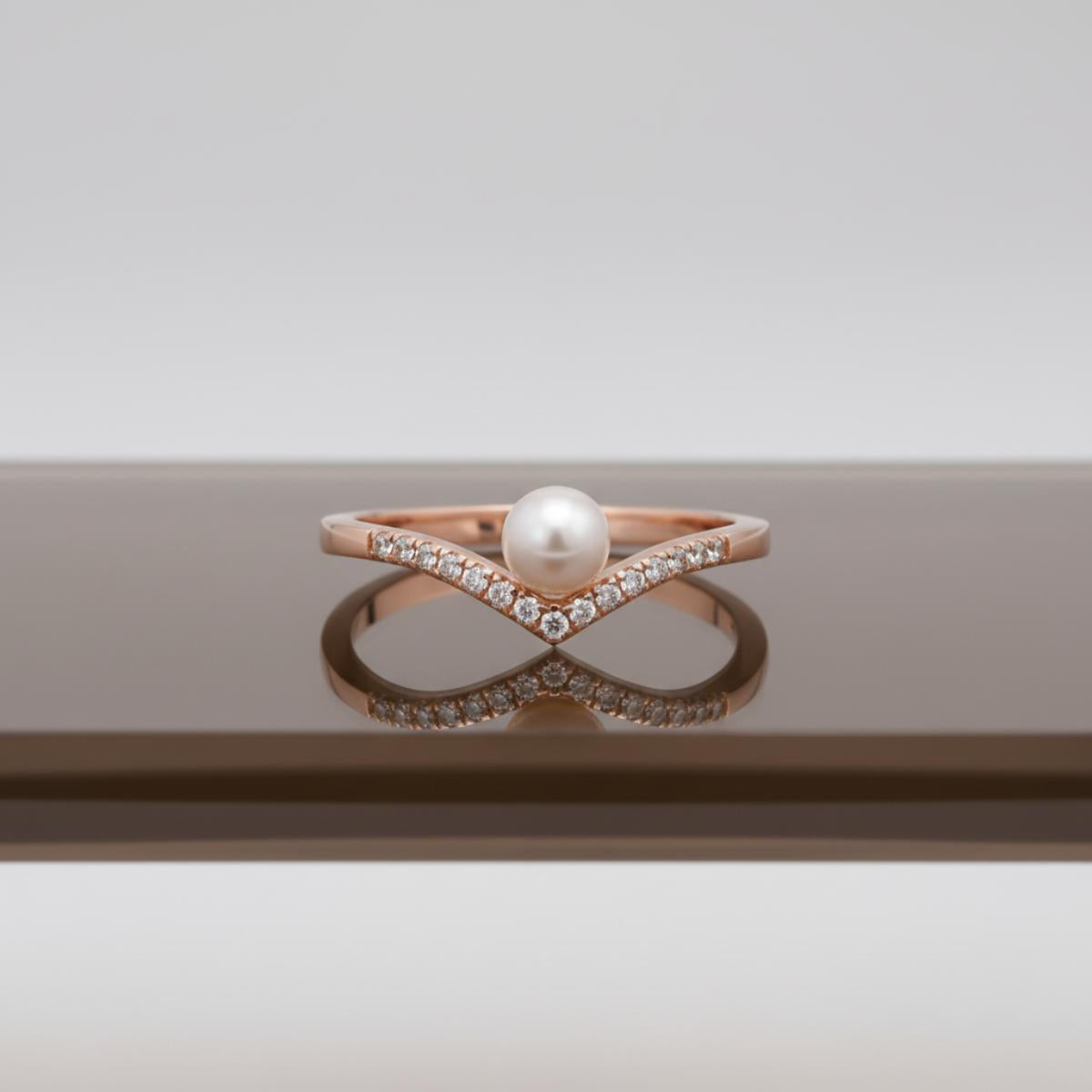 Rose Gold Adjustable Pearl Line Ring product image 3