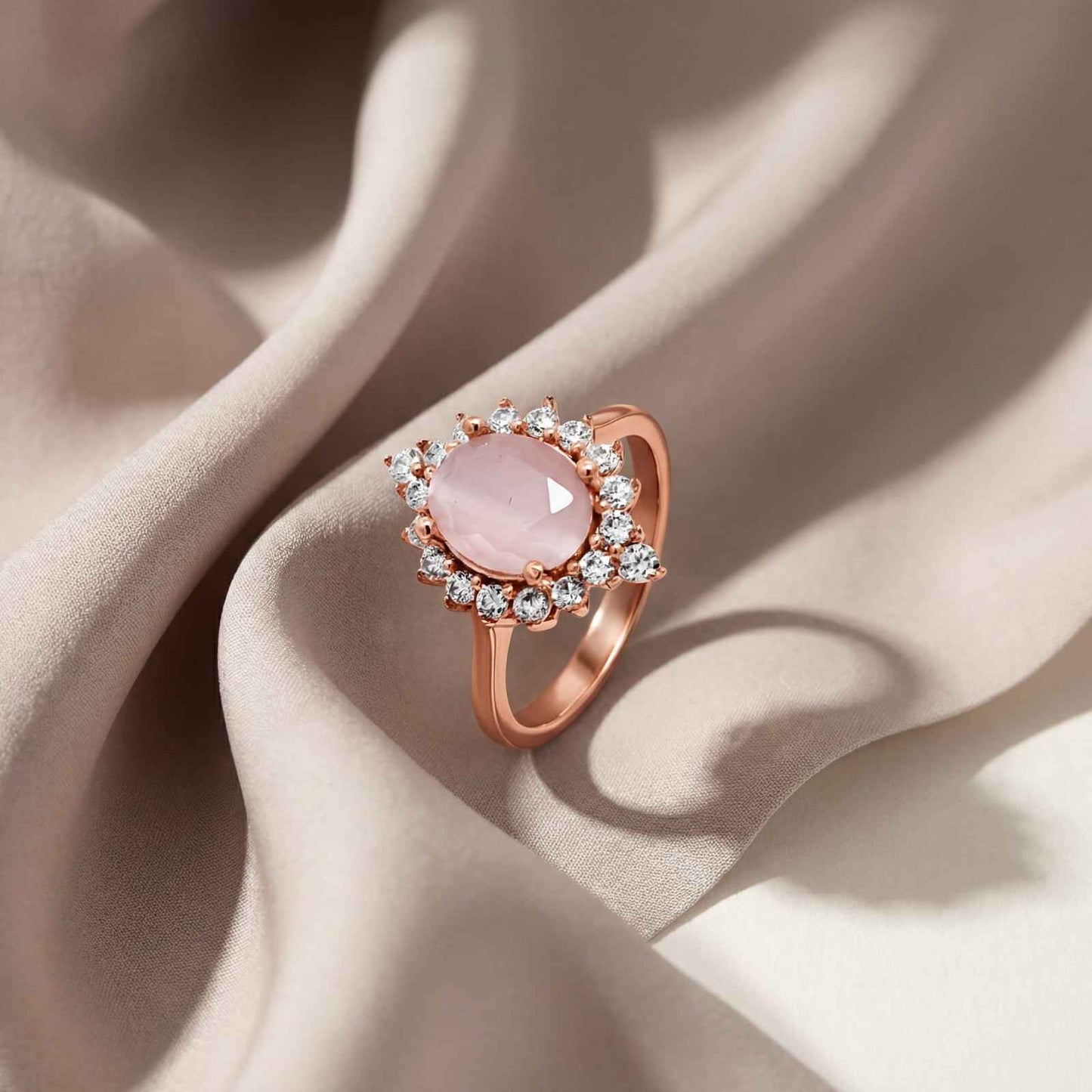 Rose Gold Roselle Halo Ring design detail