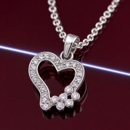 Silver Amora Heart Cascade Pendant design detail