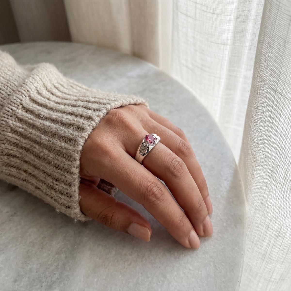 Silver Blush Ring design detail