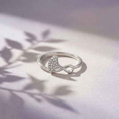 Silver Crystal Leaf Ring design detail