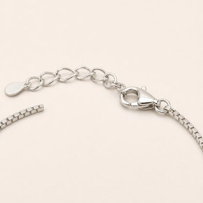 Silver Iris Infinity Bracelet design detail