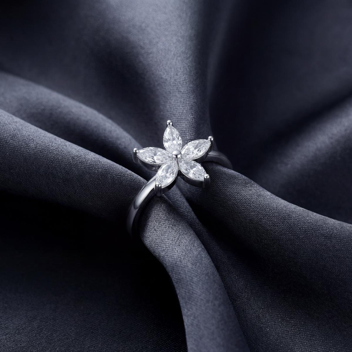 Silver Luna Petal Ring product image 3