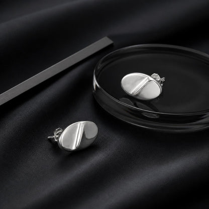 Silver Mira Polished Petal Earrings product image 2