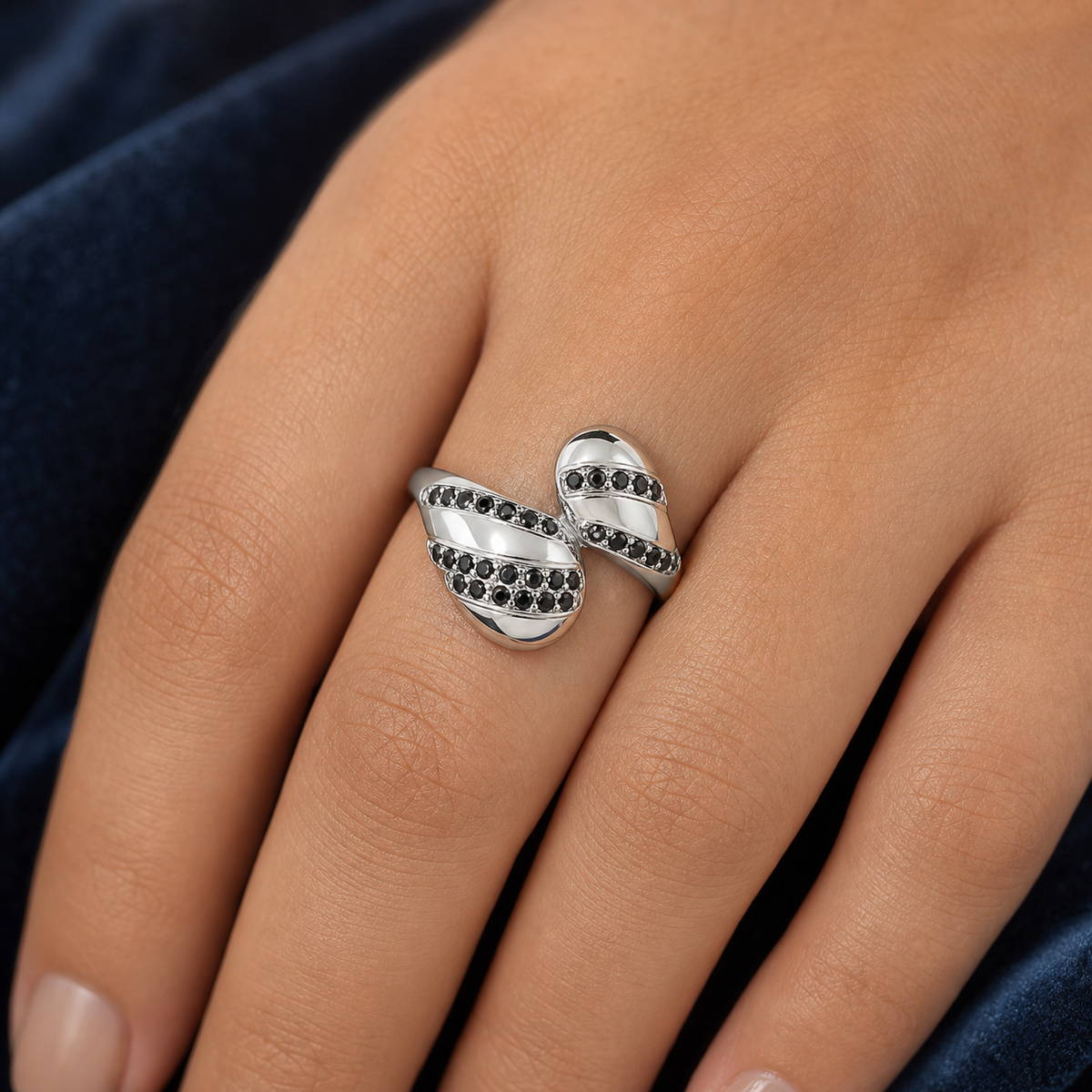Silver Adjustable Noir Wave Ring product image 3