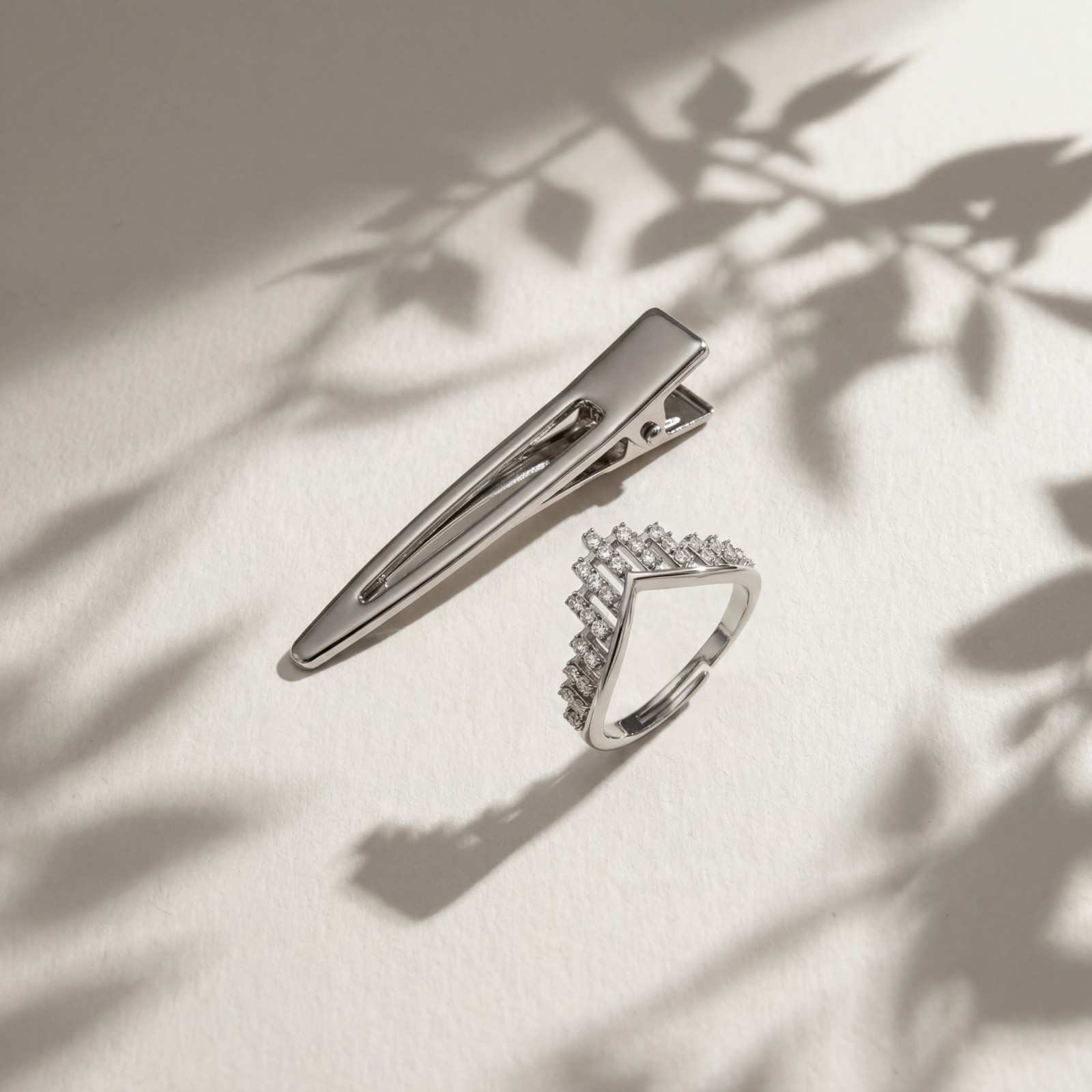 Silver Adjustable Nova Ring design detail