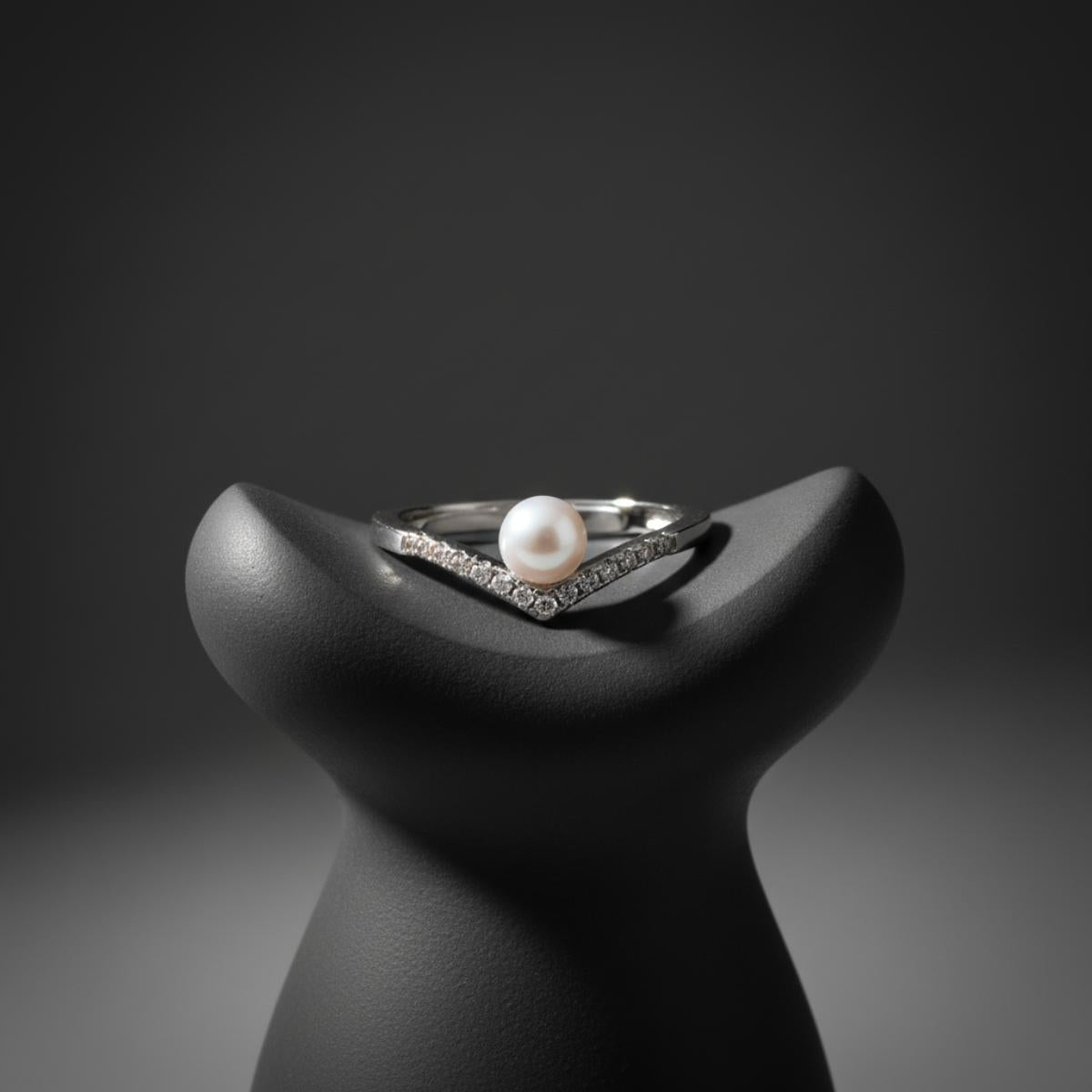 Silver Adjustable Pearl Line Ring product image 3