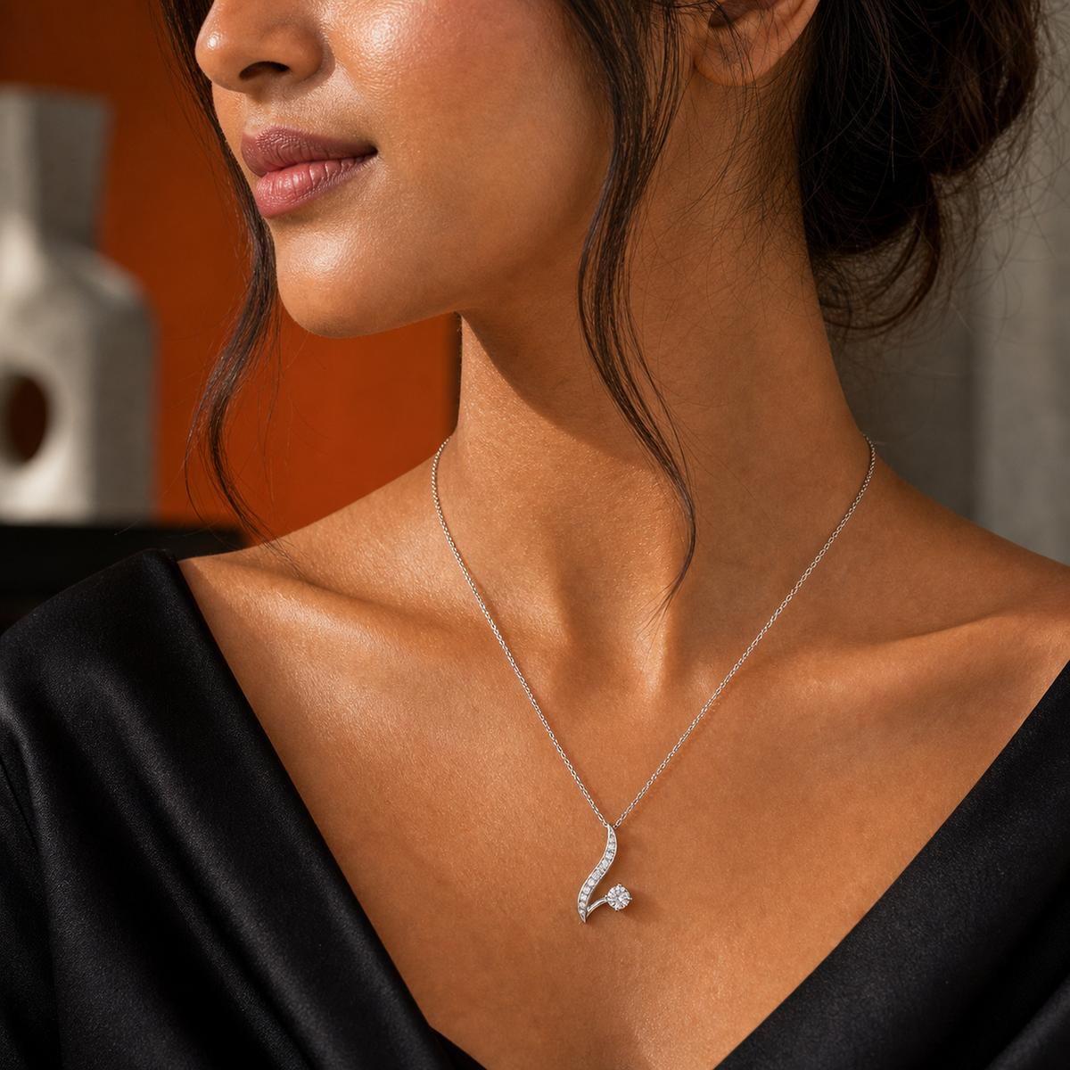 Silver Seraph Curve Pendant product image 6
