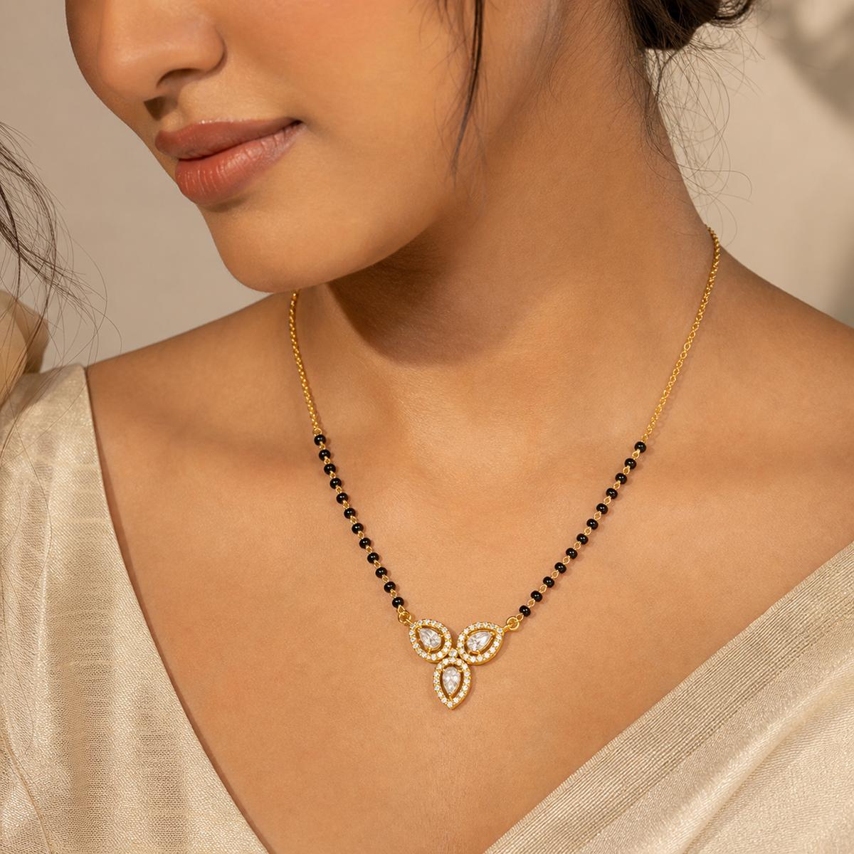 Yellow Gold Floral Drop Mangalsutra product image 4