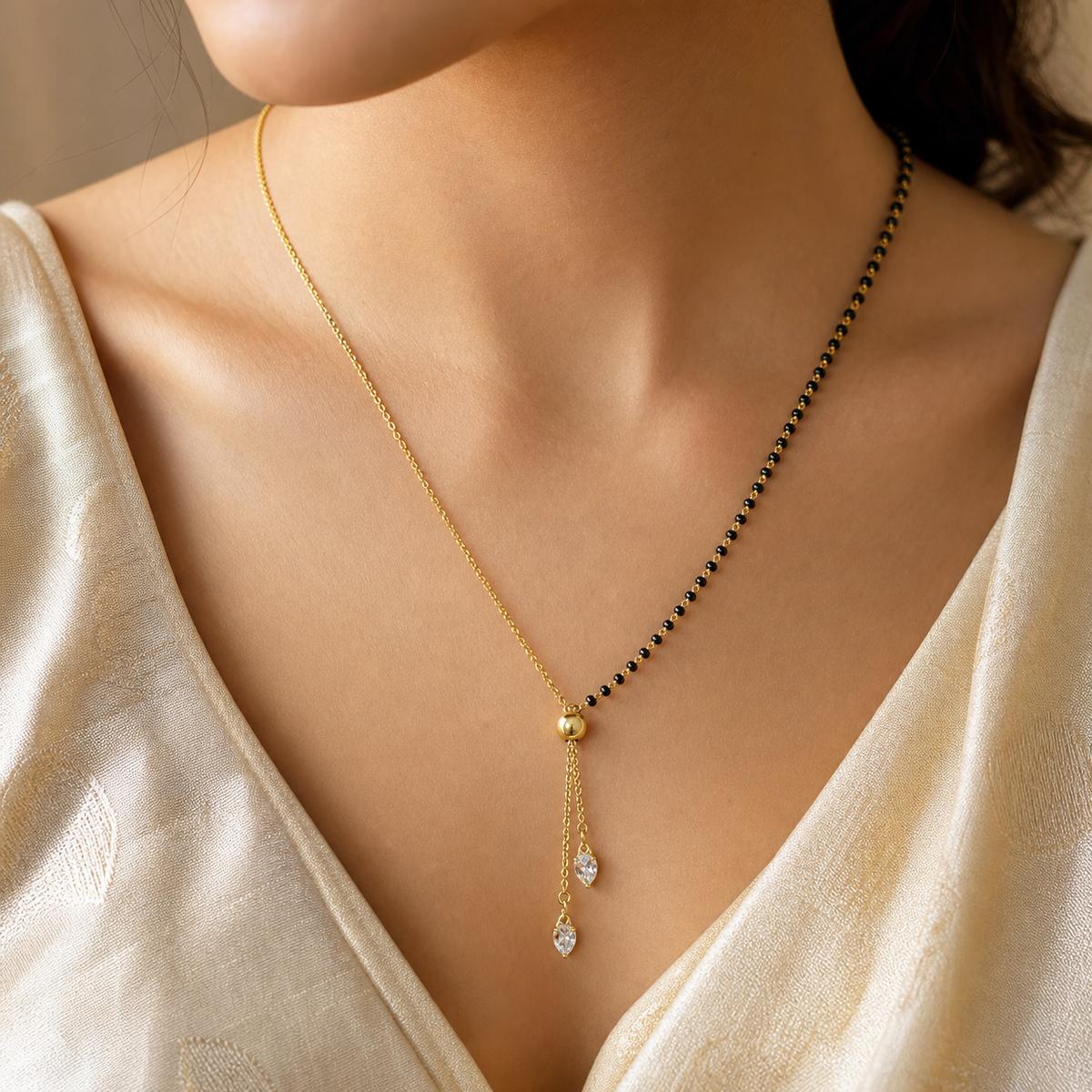 Yellow Gold Lariat Spark Mangalsutra product image 4