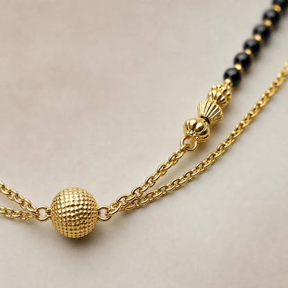 Yellow Gold Twin Orb Layer Mangalsutra design detail